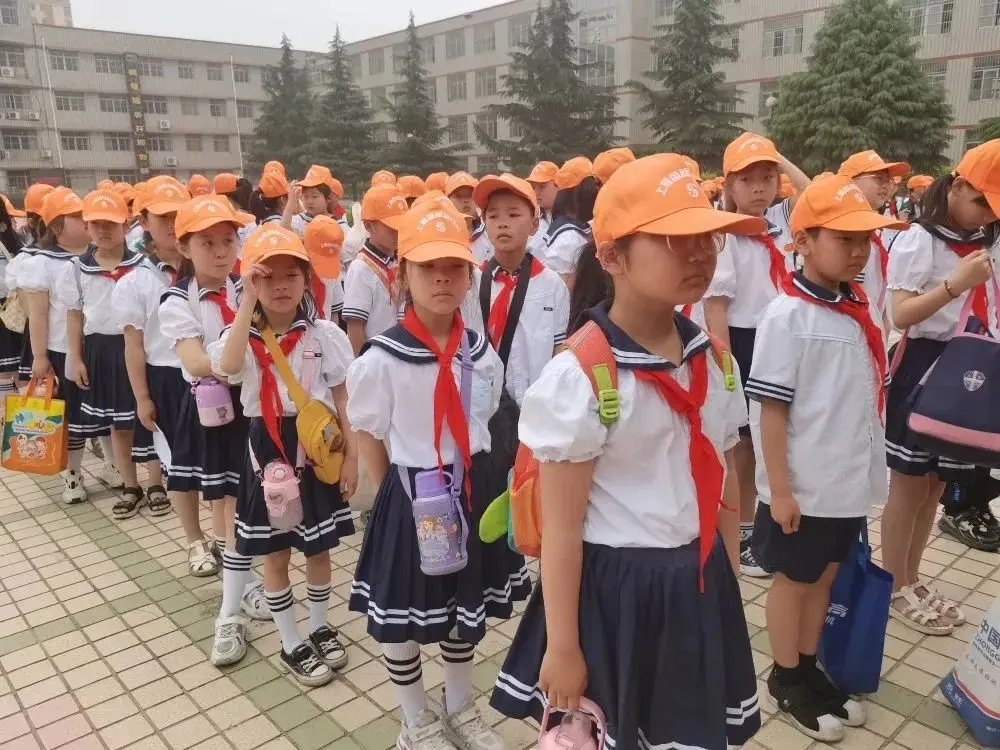 【幸福研学】幸福研学路精彩向未来——焦东路小学三年级开展红色研学活动