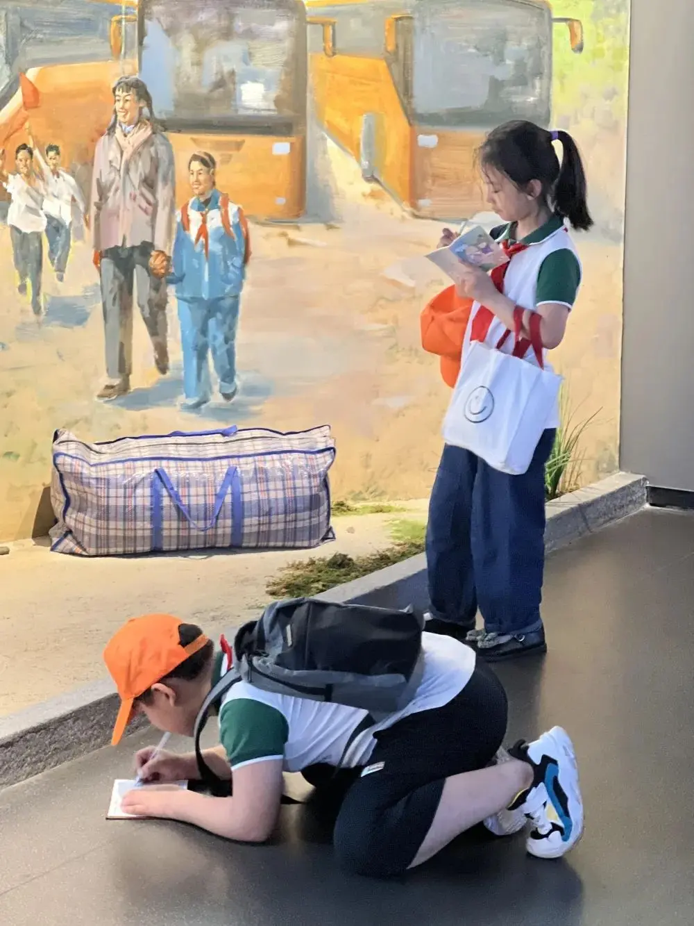【幸福研学】幸福研学路精彩向未来——焦东路小学三年级开展红色研学活动